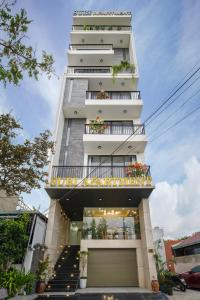 suri apartment and hotel danang