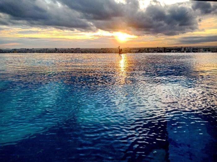 la vela saigon hotel