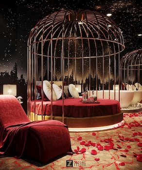 Zen Love Station - Adults Only,Mahattan 14-07 Vinhomes Imperia Thuong Ly Hong Bang Hai Phong 180000,2 star