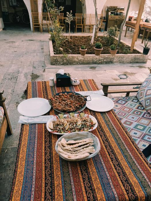 nahrin hotel and art