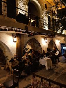 nahrin hotel and art