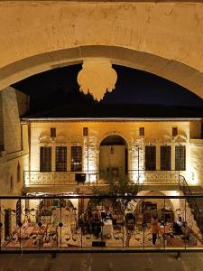 nahrin hotel and art