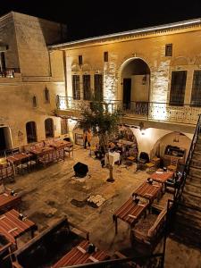 nahrin hotel and art