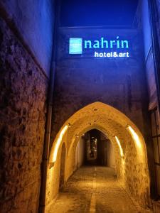 nahrin hotel and art