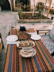 nahrin hotel and art