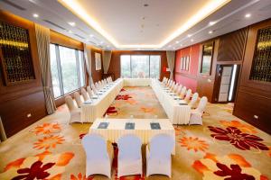 grand phoenix hotel bac ninh