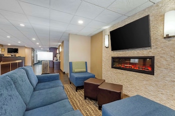 Comfort Inn Herndon - Reston,Fairfax>>Dulles,3 star