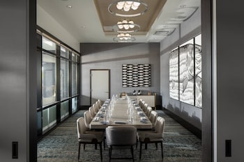 luminary hotel and co autograph collection