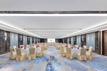 crowne plaza foshan by ihg