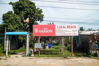 local beach phu quoc