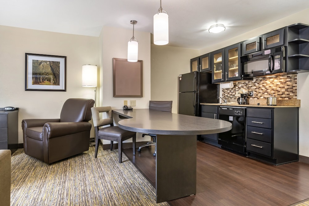 candlewood suites alabaster by ihg