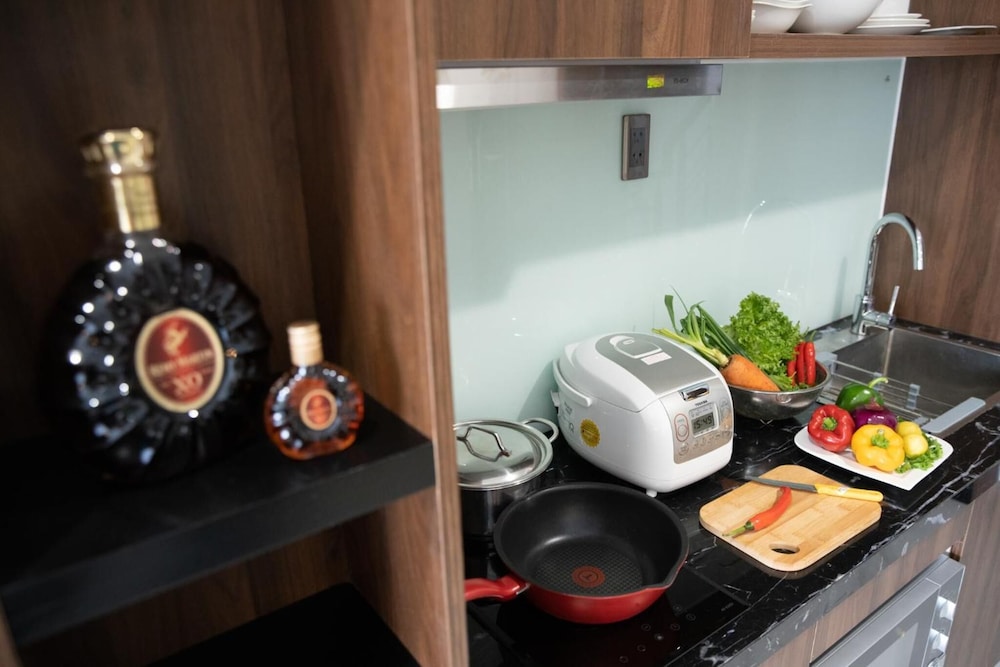 sharon apartment and spa