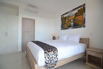 Sau Bali Room & Restaurant,Jalan Pantai Pererenan Canggu 80351,3 star
