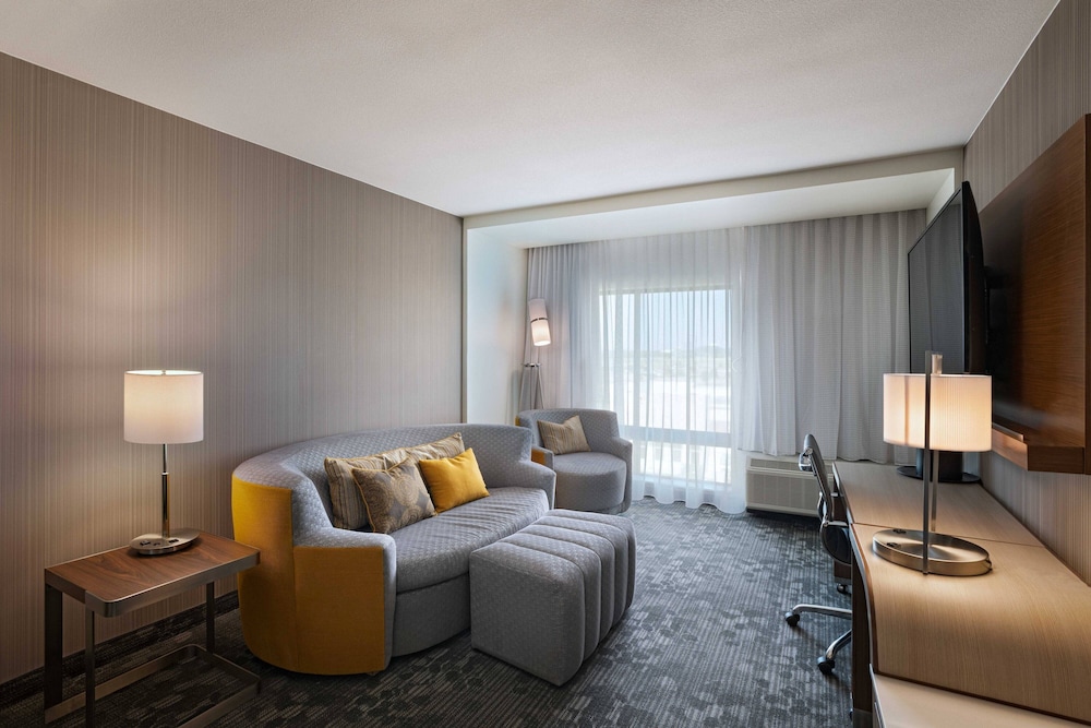 courtyard by marriott dallas grand prairie