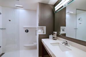 courtyard by marriott dallas grand prairie