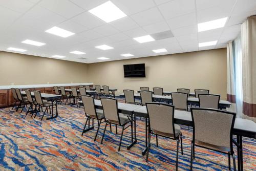 comfort suites
