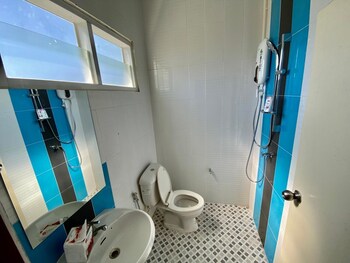 jaidee cafe and hostel chiangrai