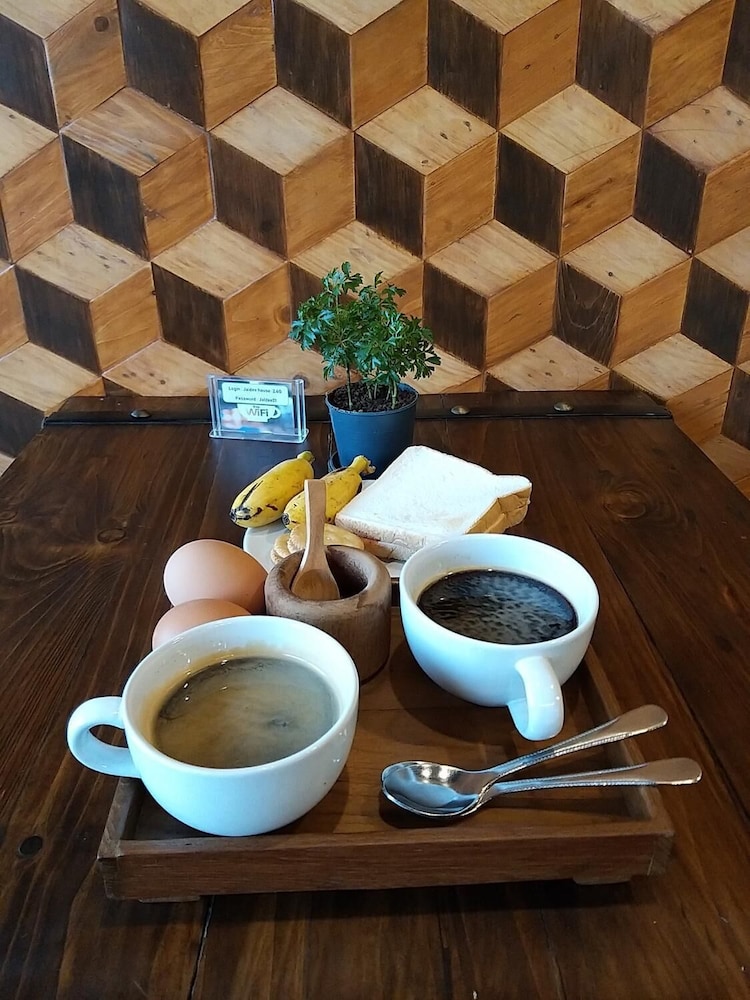 jaidee cafe and hostel chiangrai