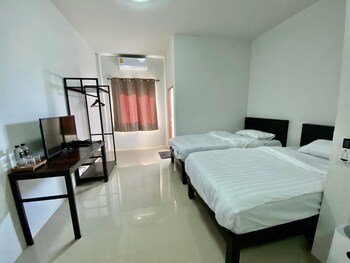 jaidee cafe and hostel chiangrai