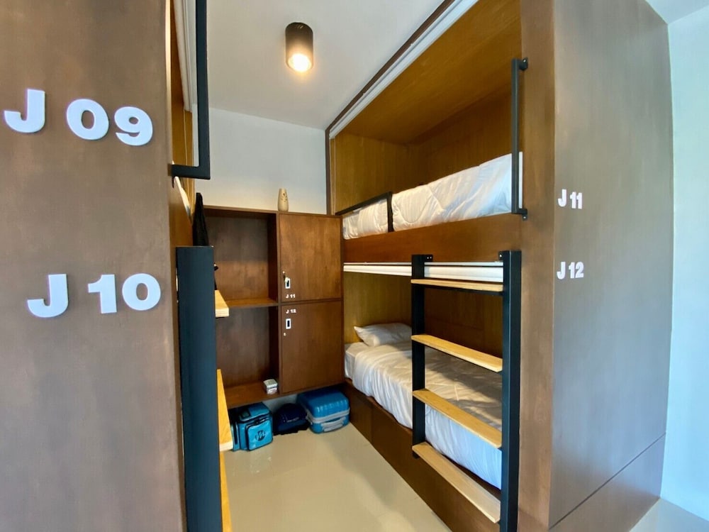 jaidee cafe and hostel chiangrai