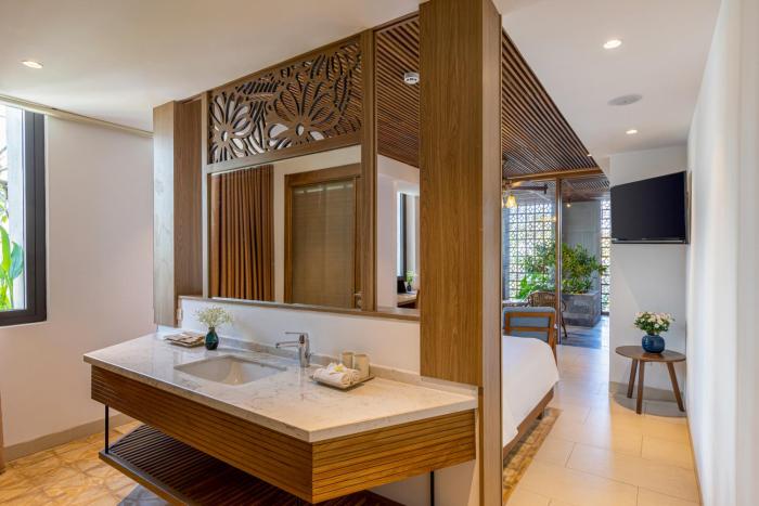 daisy boutique hotel and apartment