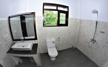 ashansa lagoon resort