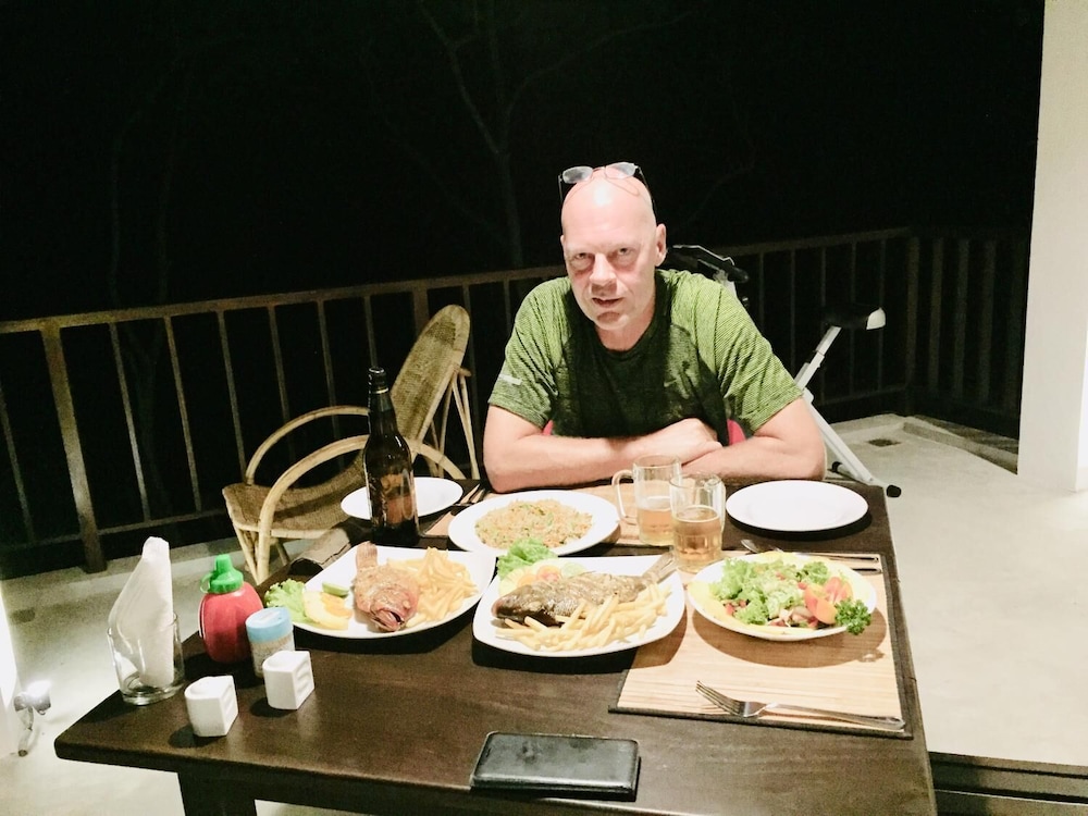 ashansa lagoon resort