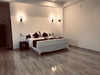 ashansa lagoon resort