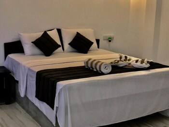 ashansa lagoon resort