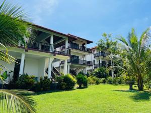 ashansa lagoon resort