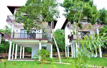 Ashansa Lagoon Resort,Rekawa>>Hambantota,3 star