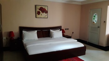 top notch suites and apartments