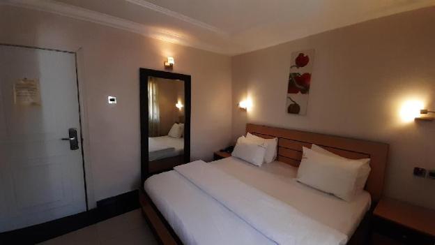 top notch suites and apartments