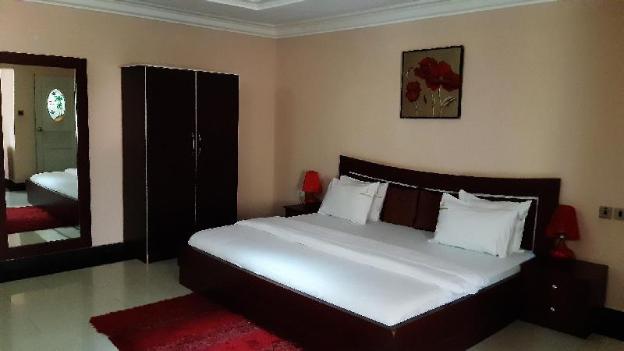 top notch suites and apartments