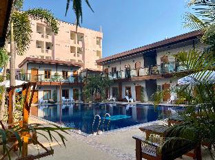 Paradise Land Resort,North Pattaya>>Chonburi,3 star