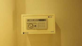 paradise land resort