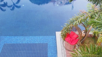 paradise land resort