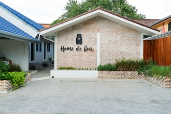 Home De Bear,Chiang Mai Province>>Chiang Mai,3 star