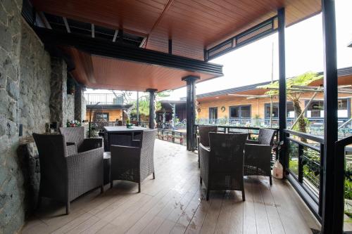 sunset view ridge residences