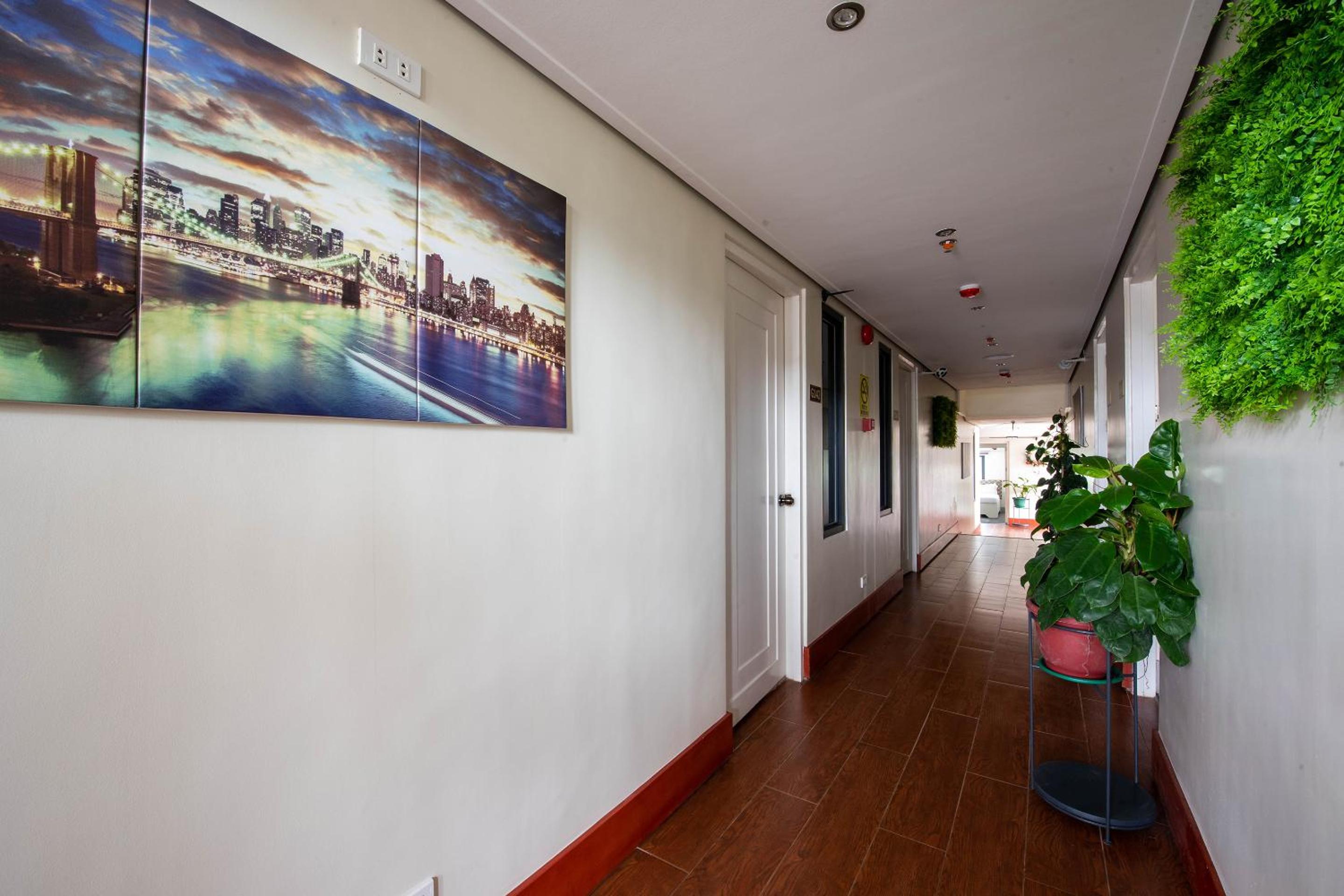 sunset view ridge residences