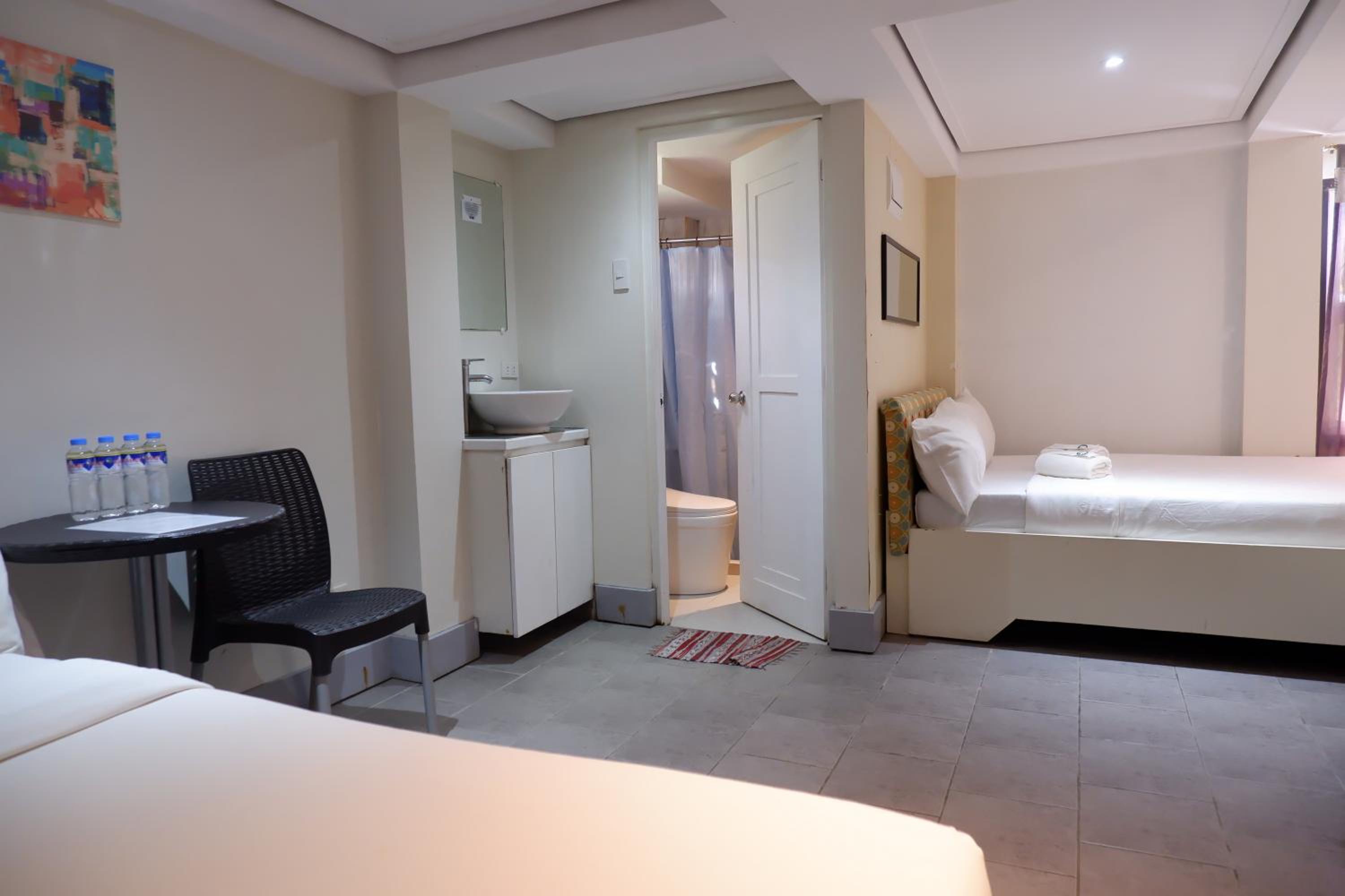 sunset view ridge residences