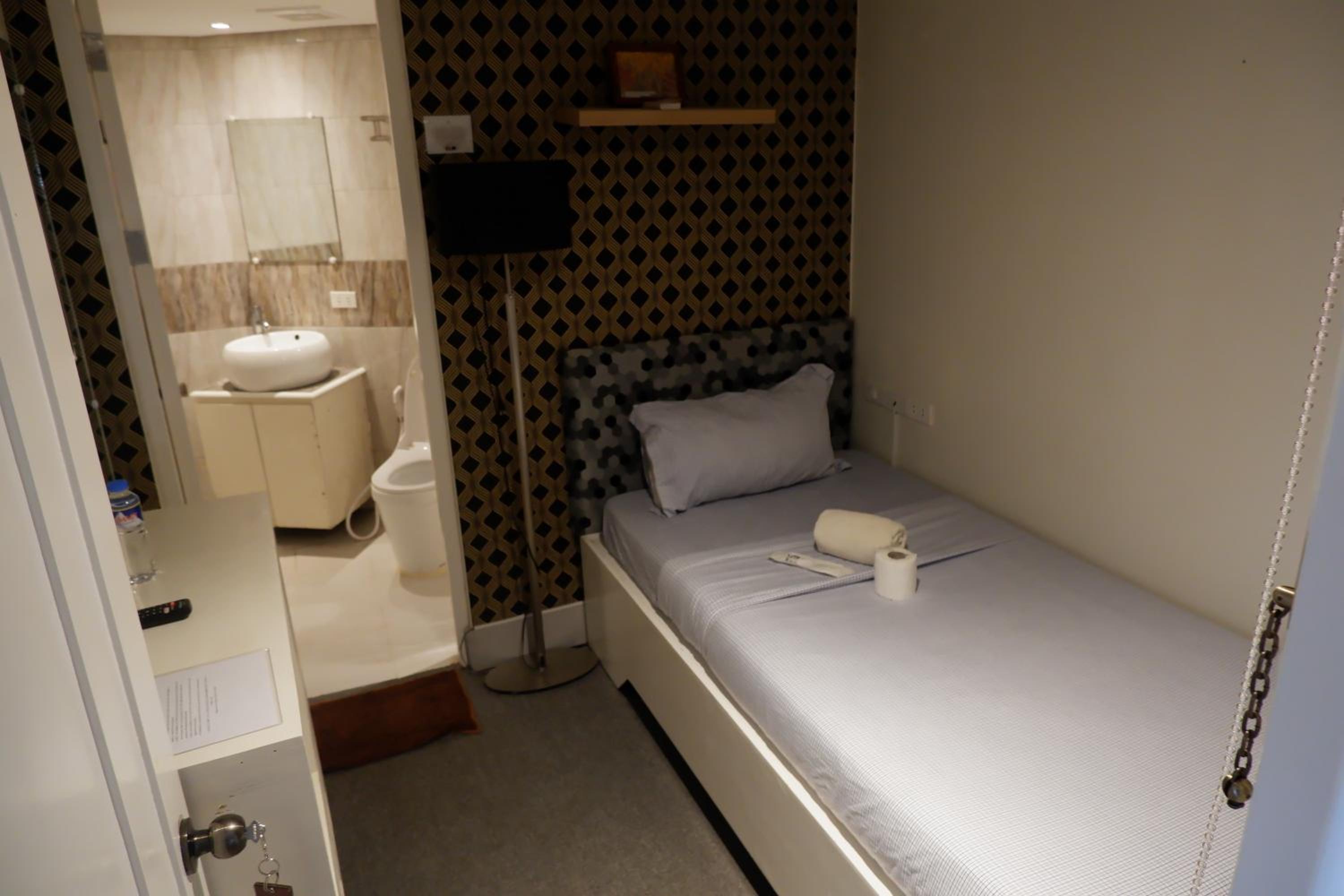 sunset view ridge residences