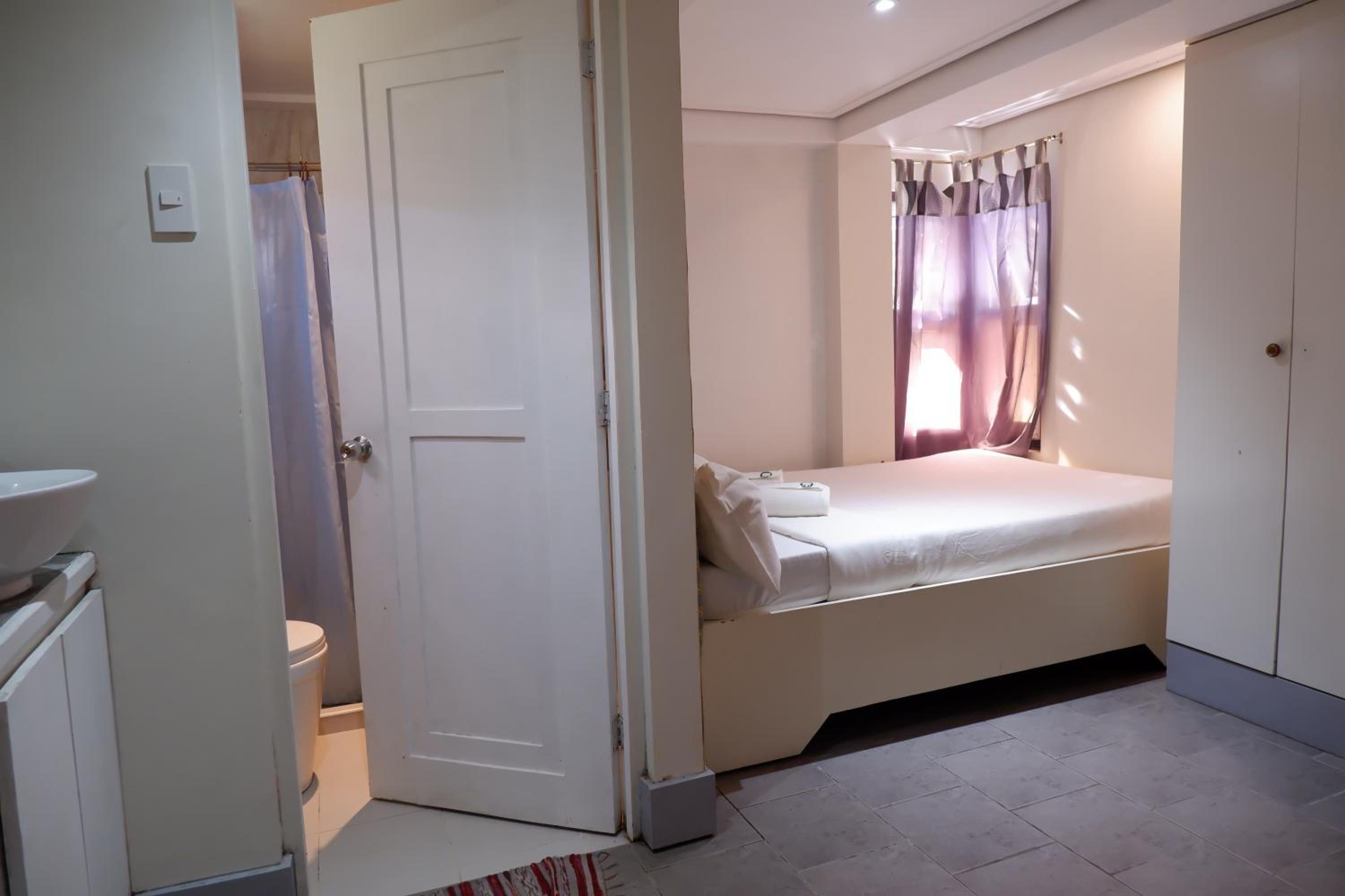 sunset view ridge residences