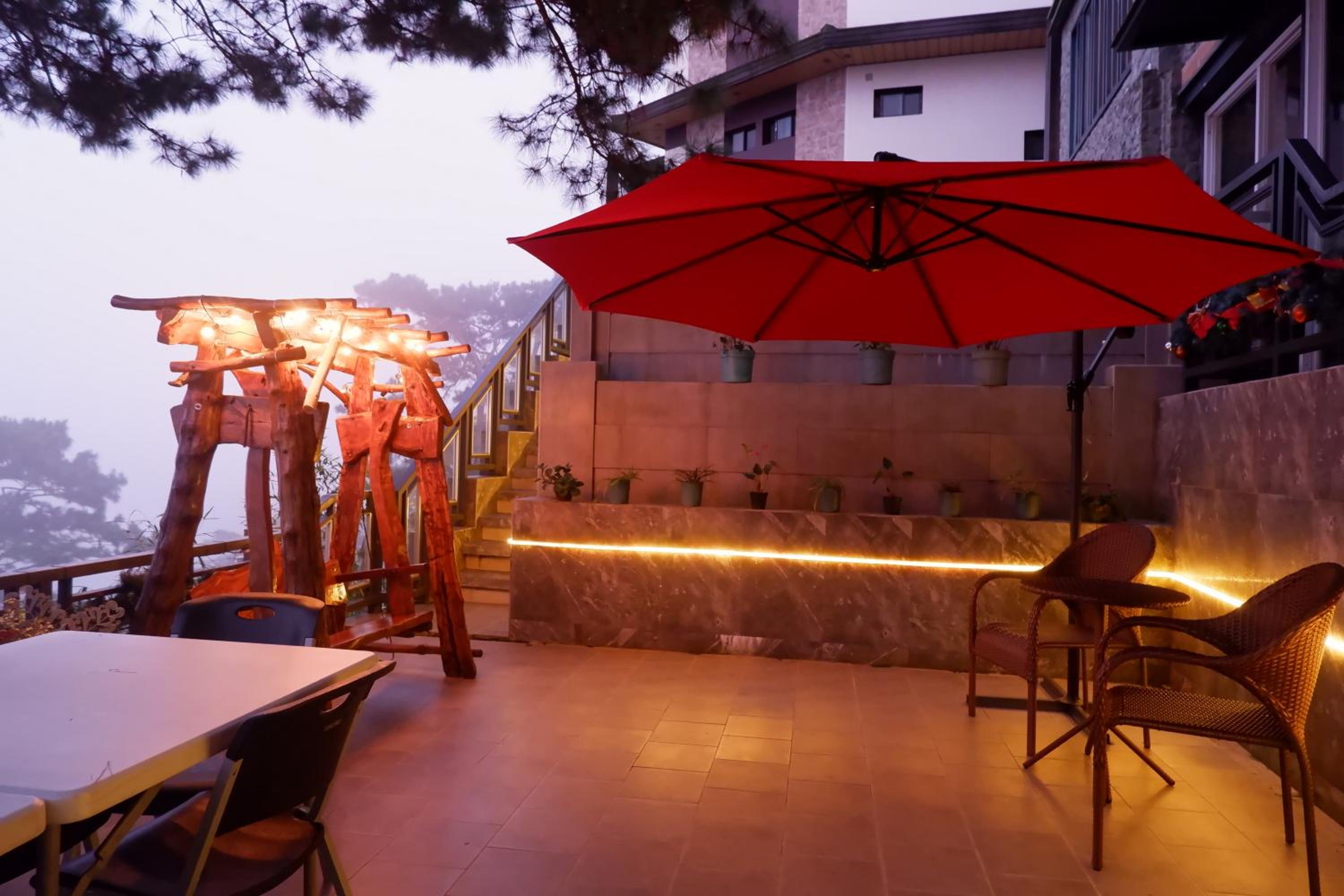 sunset view ridge residences