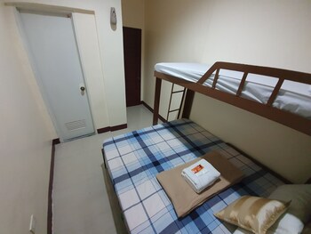 grants building travellers lodge
