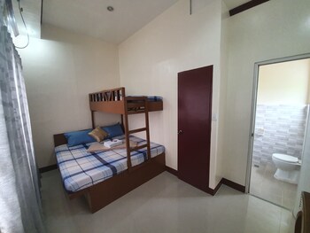 grants building travellers lodge