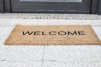 olivia rooms eurialo