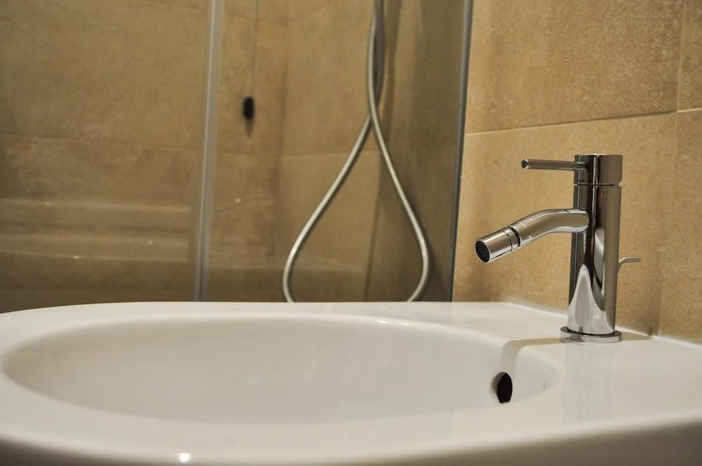 olivia rooms eurialo