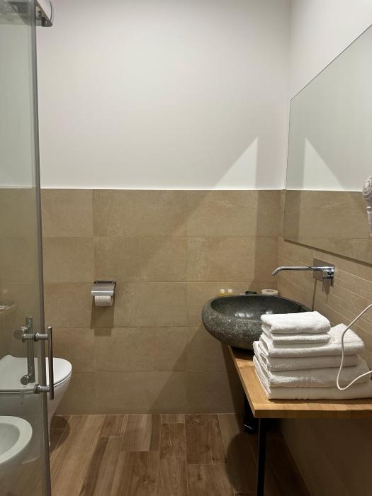 olivia rooms eurialo