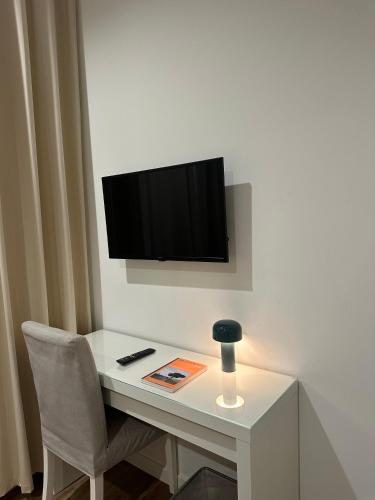 olivia rooms eurialo